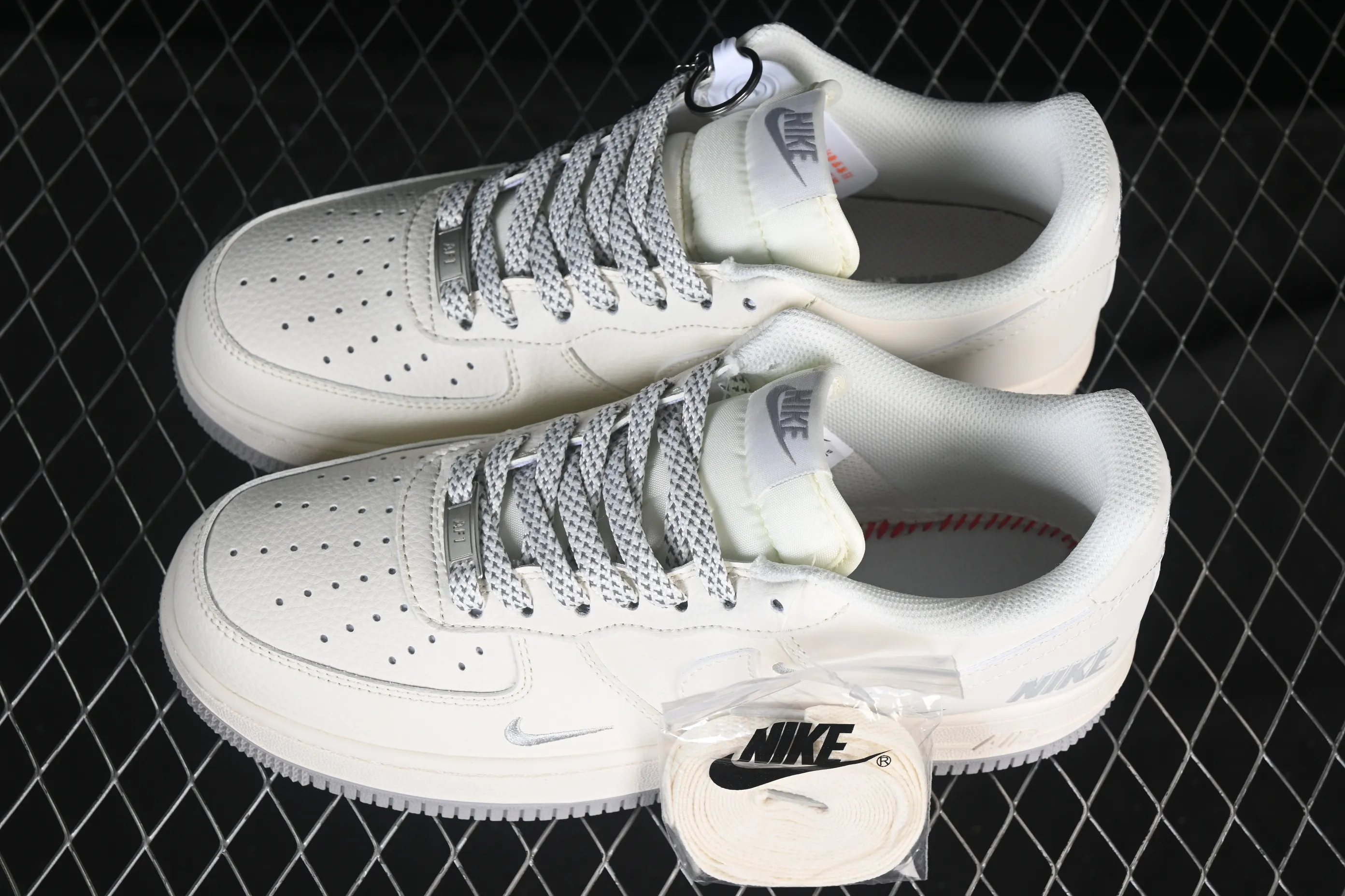 All Categories Nk Air Force 1 Air Force Series Nk Air Force 1 Low Air Force Low Nike Air Force 1'07 Low Beige Gray Stars Air Force One Low Casual Shoes XX3168-185